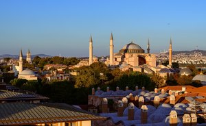 Istanbul's Historic Skyline: A View of Ancient Wonders