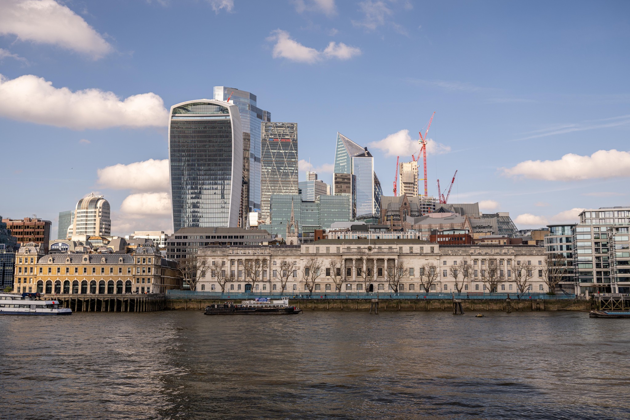 London Skyline: Historic Buildings Meet Modern Architecture